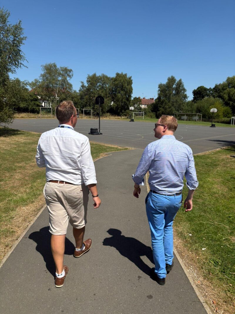 L-R: Mr Hooley, Pottery Primary School Headteacher, and Jonathan Davies MP