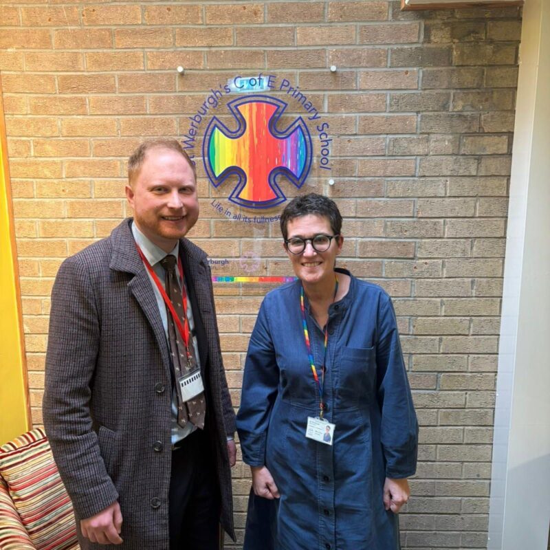 Jonathan Davies MP and Headteacher Rachael Dean.